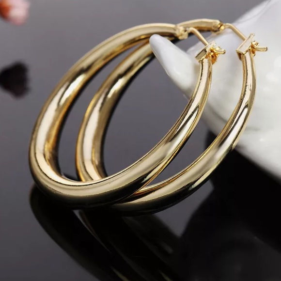 Gold plated 3.8 cm round hoop earrings - Picture 3 of 4